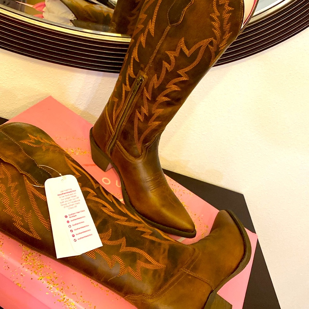 NWT Stella Mae Brown Leather Boots |Size 7.5 - Picture 10 of 10